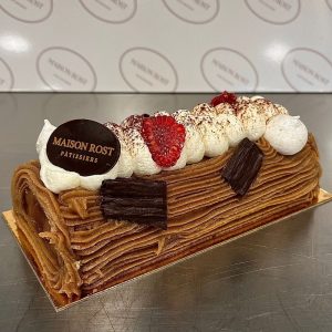 COMMANDEZ POUR LE 23 ou 24 DECEMBRE - Bûche traditionnelle traditionnelle marron chantilly
